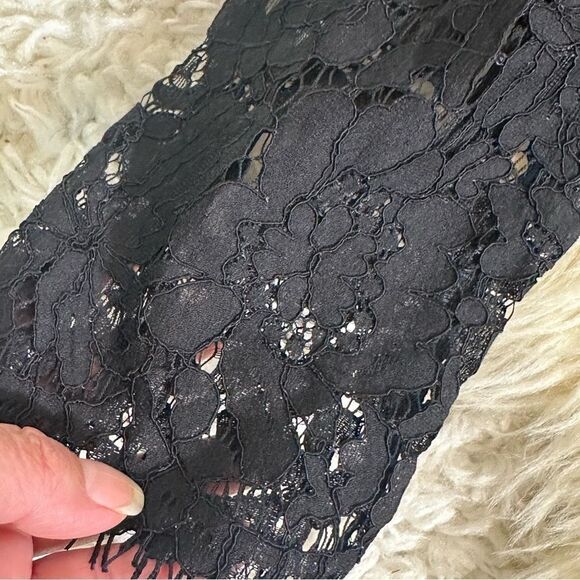 Eliza J Black Sheath Dress with 3/4 Sleeves and Scoop Neck - Picture 10 of 10